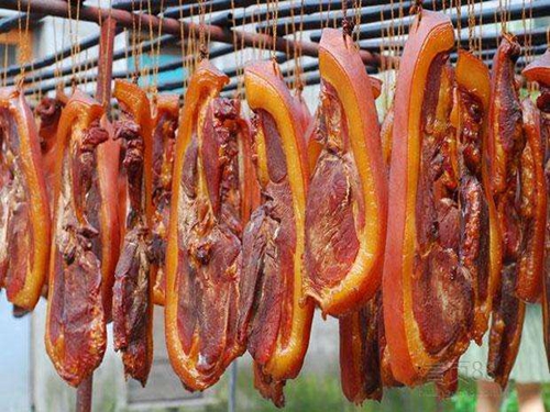 烟火中的年味,仁宇机械老家熏肉登报啦