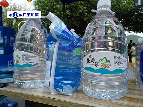 有水垢的水不是好水?桶装水灌装机厂家来解答