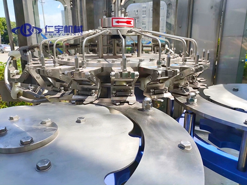 纯净水三合一灌装机厂家 纯净水三合一灌装机厂家