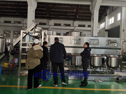 桶装纯净水生产线设备 桶装纯净水生产线设备