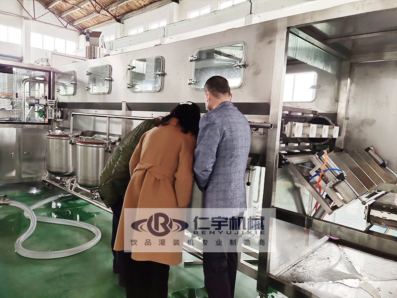 桶装纯净水设备 桶装纯净水设备